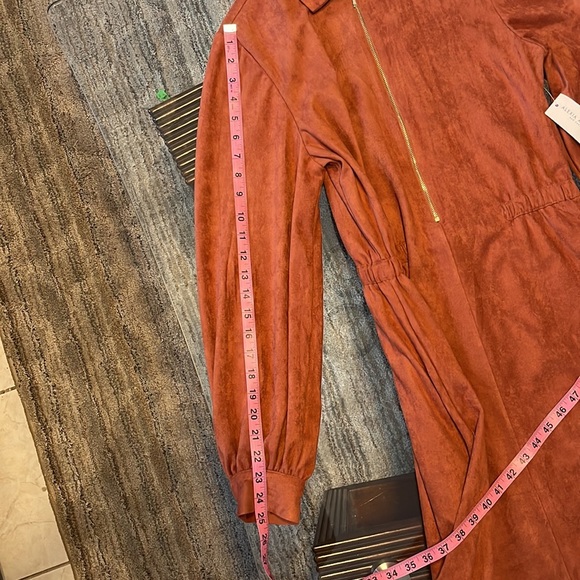 ALEXIA ADMOR - Picture 6 of 11